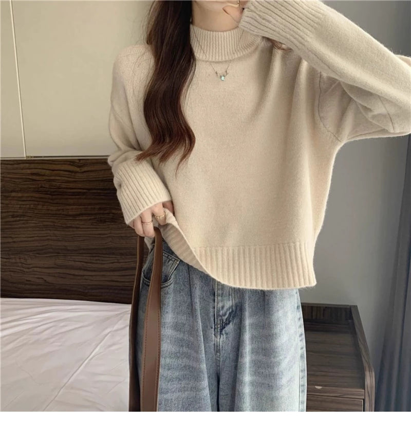 French-style short sweater for women, autumn and winter, petite, thick, soft and gentle style, high neck pullover knitwear
