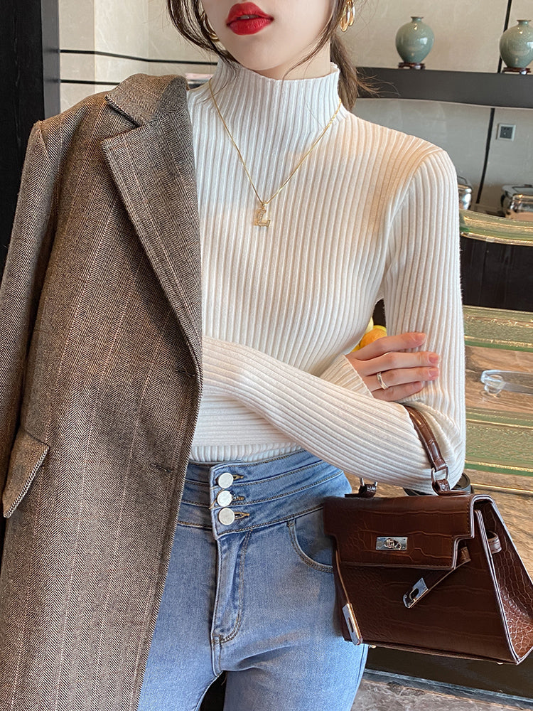 Women's high-neck sweater, new autumn and winter style, mid-neck base layer, high-end slim-fit knit top.