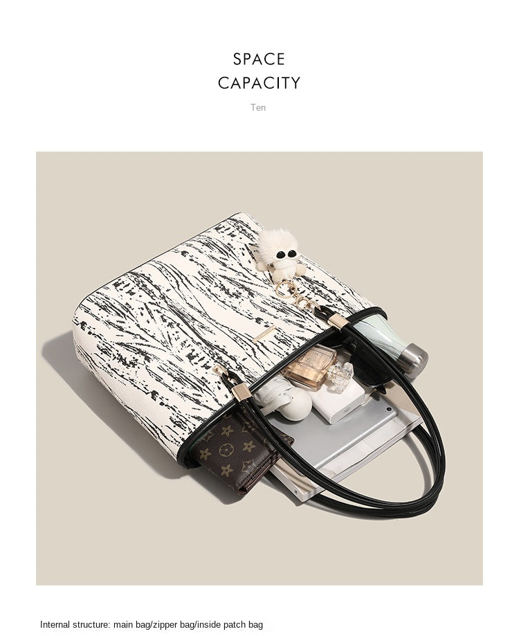 Original design, new style women's bag, college student commuter bag, handbag, underarm bag, large capacity tote bag, shoulder bag.