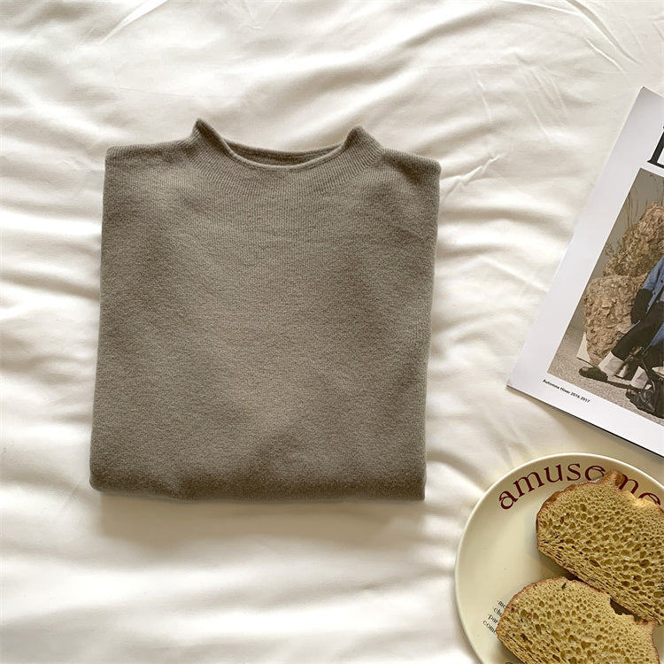 Soft and fluffy cashmere-feel high-neck knitted base layer sweater for women in spring, autumn and winter, with fleece lining, solid color, pullover sweater.