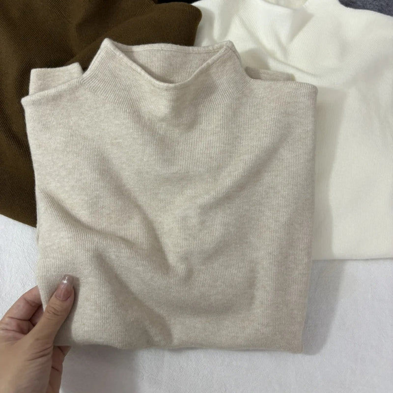 Soft and fluffy cashmere-feel high-neck knitted base layer sweater for women in spring, autumn and winter, with fleece lining, solid color, pullover sweater.