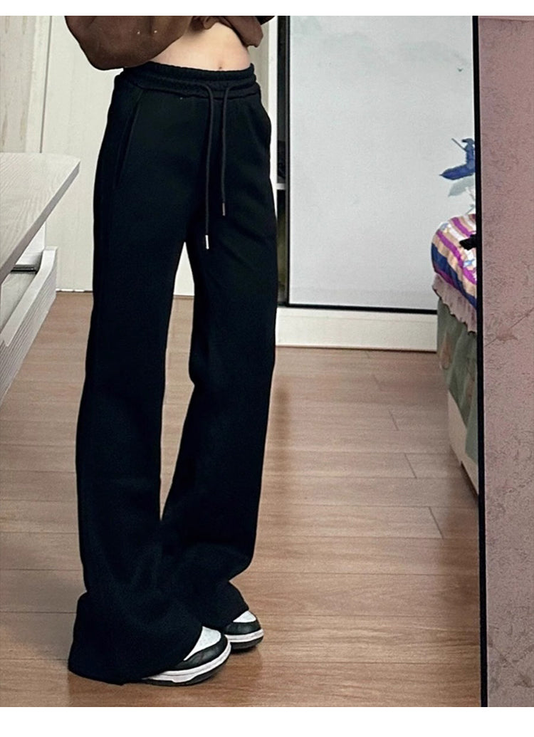 Women's black flared casual pants, autumn and winter style, fleece-lined, thickened, stretchy, plus size, flattering for pear-shaped figures, sporty sweatpants.