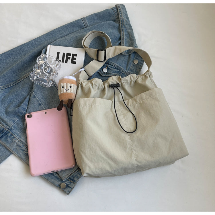 New casual women's fashion cloth bag, shoulder bag, large capacity tote bag, suitable for commuting or going to class.