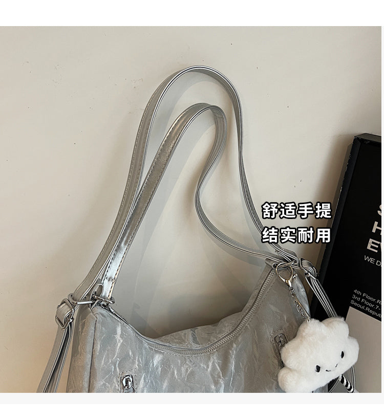 Multifunctional crossbody bag, new style, high-end commuter shoulder bag, large capacity tote bag, perfect as a birthday gift for mom, friends, or wife.