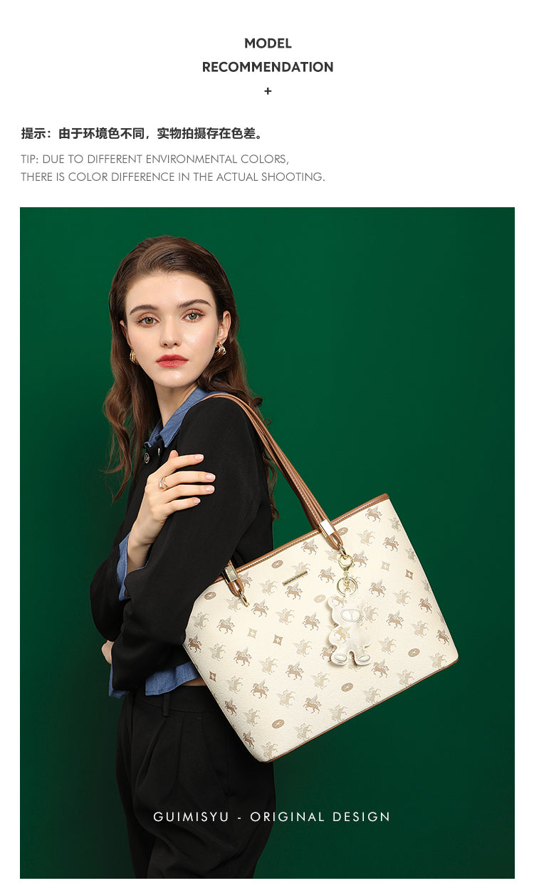 New niche handbag with large capacity for commuting to class, shoulder bag, or underarm bag.