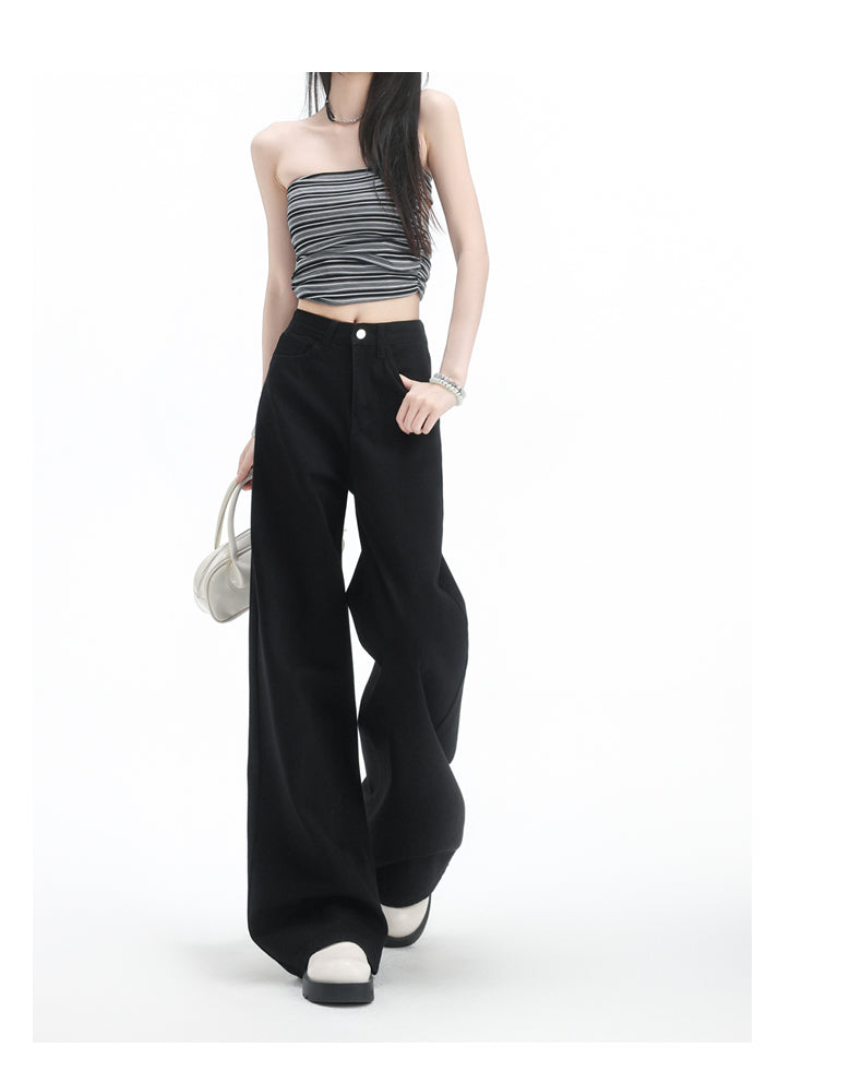 Stylish black high-waisted wide-leg jeans for women with pear-shaped figures, loose-fitting straight leg.