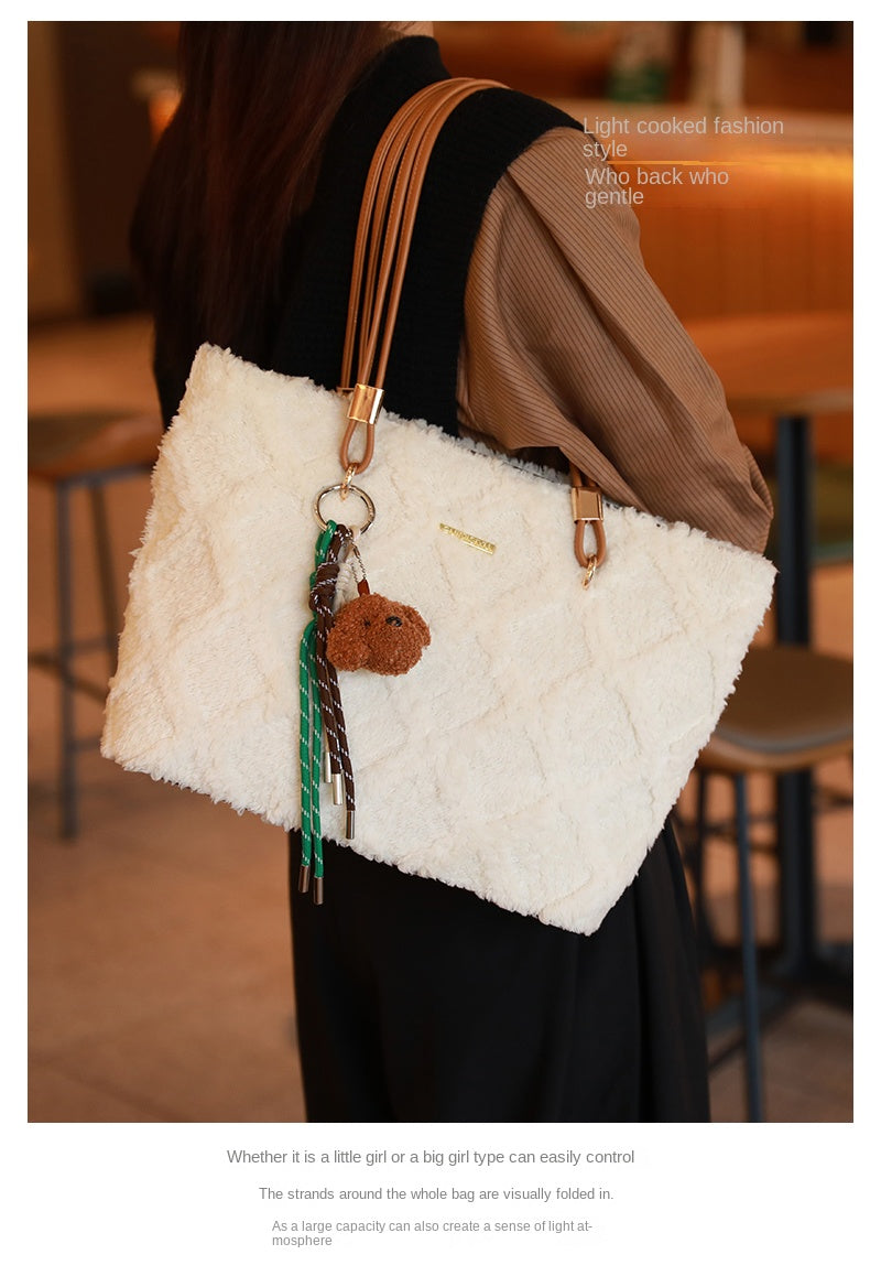 Unique design tote bag, new spring/summer plush commuter bag, versatile handbag, underarm bag, shoulder bag.