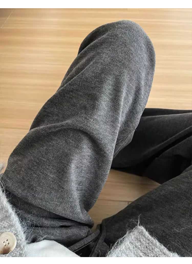 Women's casual winter fleece-lined straight leg pants, plus size, loose fit, drape, flattering for pear-shaped figures.