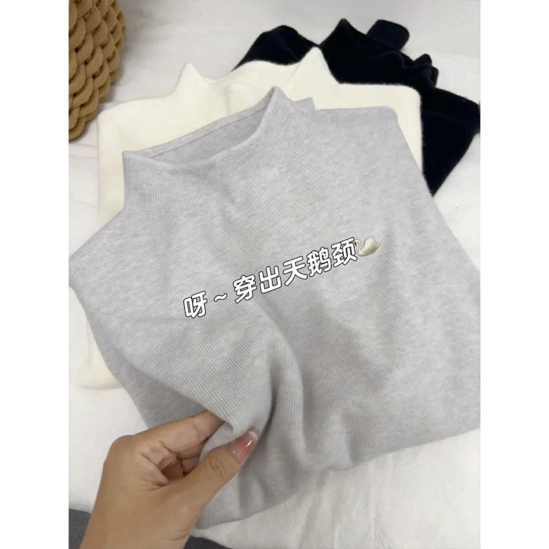 Soft and fluffy cashmere-feel high-neck knitted base layer sweater for women in spring, autumn and winter, with fleece lining, solid color, pullover sweater.