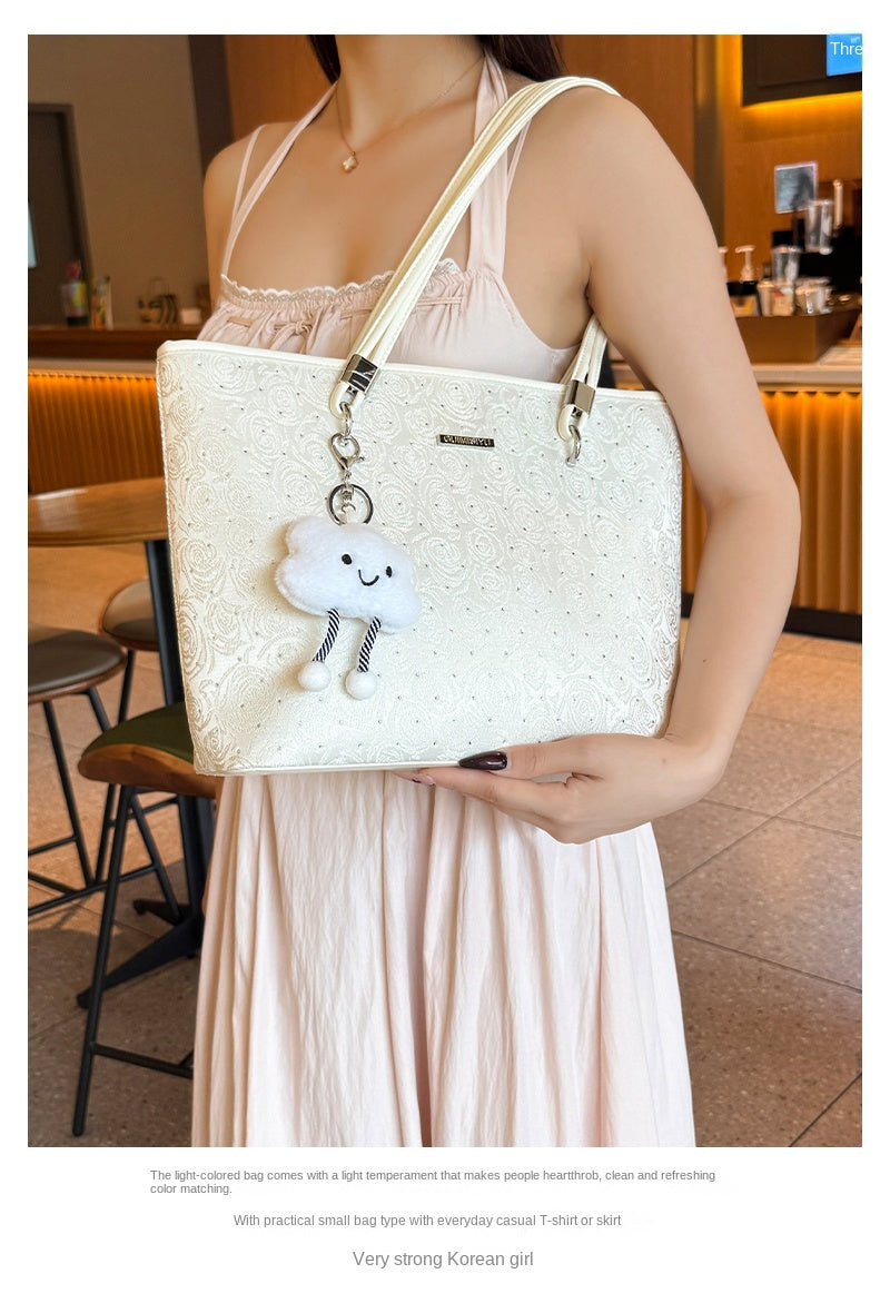 Original women's tote bag, new style, large capacity, embroidered commuter handbag, underarm shoulder bag, suitable for adults and teenagers.