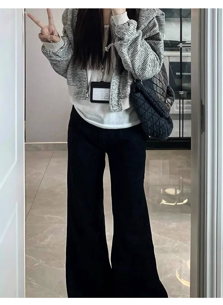 Women's black flared jeans, autumn/winter style, fleece-lined, plus size, stretchy, slimming, pear-shaped figure, wide-leg, platform pants.