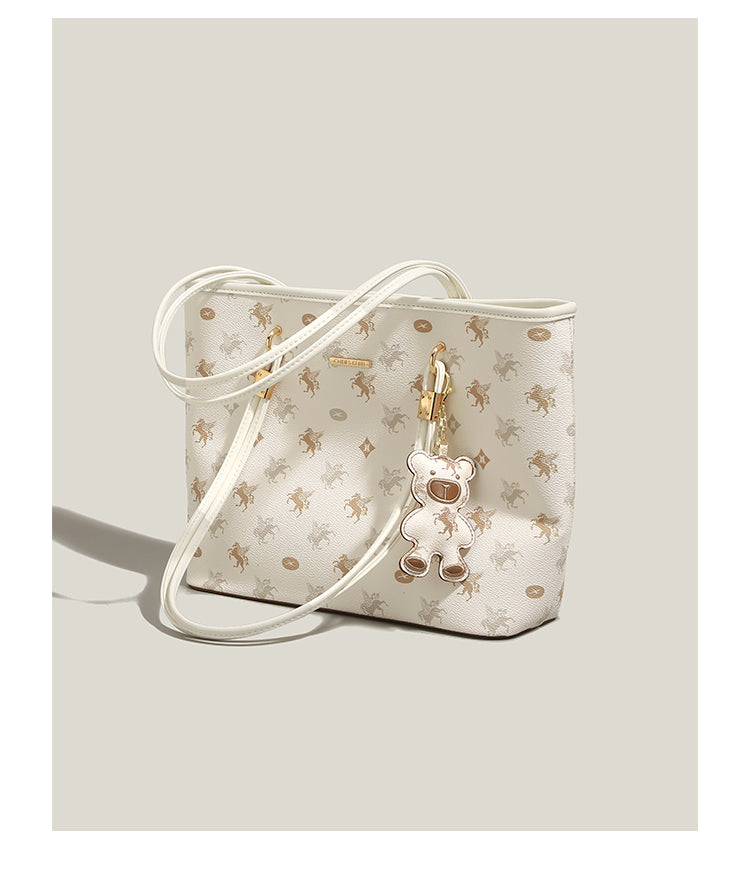 New niche handbag with large capacity for commuting to class, shoulder bag, or underarm bag.