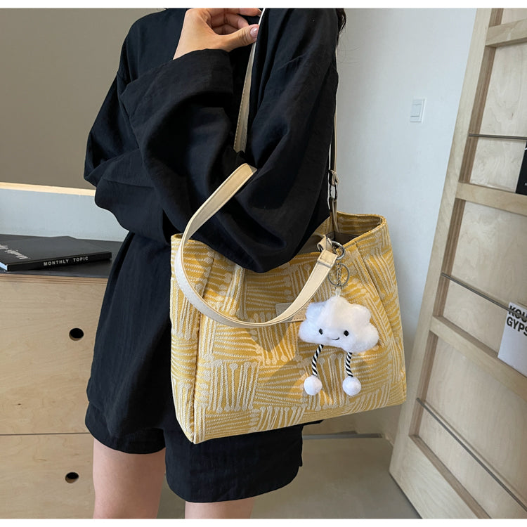 Stylish and spacious new women's shoulder bag, versatile and suitable for commuting or work, tote bag. Perfect as a birthday gift or other present.