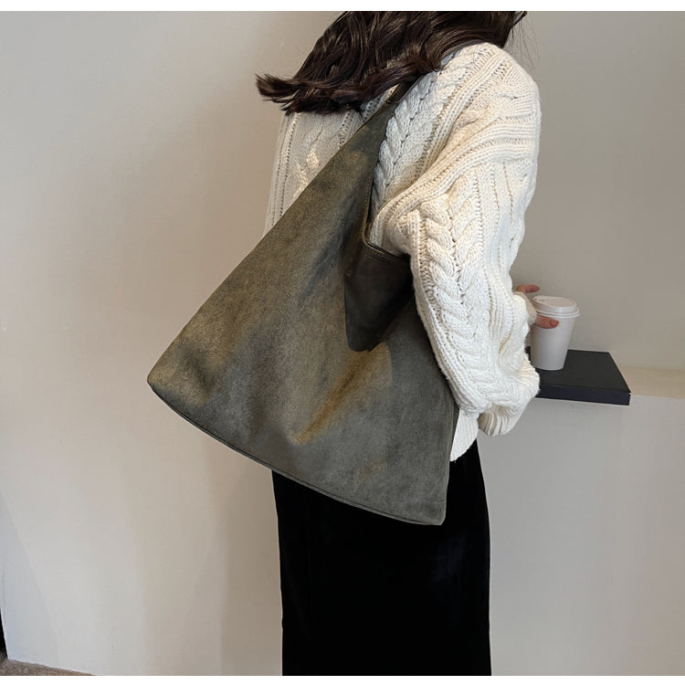 Retro-style frosted large women's bag, new summer style, large capacity shoulder bag, high-quality commuter tote bag