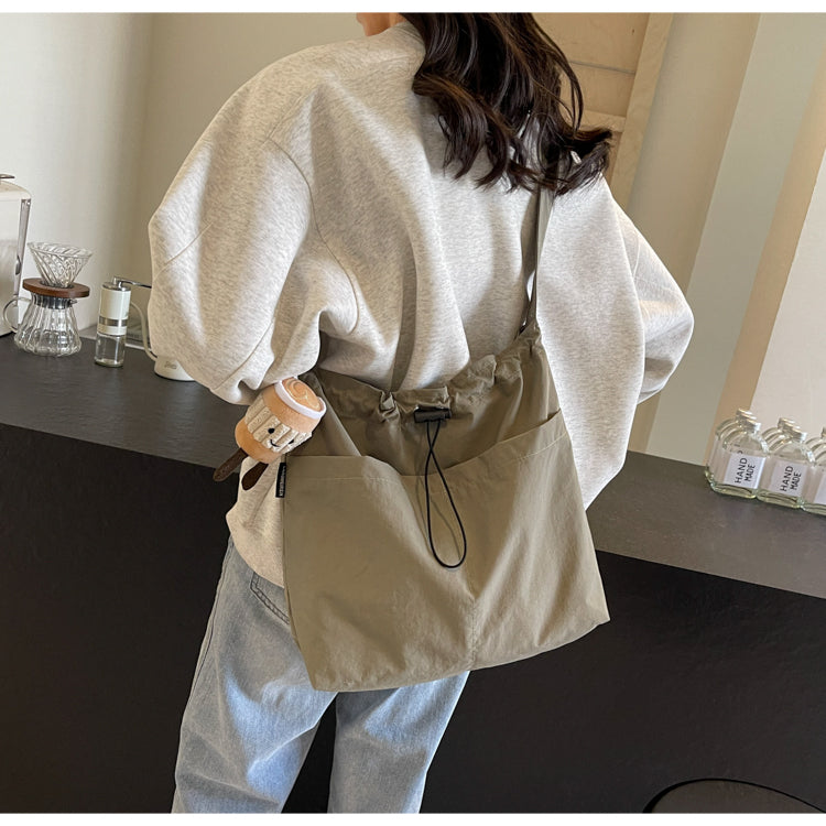 New casual women's fashion cloth bag, shoulder bag, large capacity tote bag, suitable for commuting or going to class.