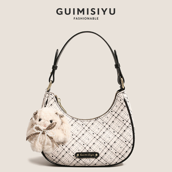 New Crescent Moon Bag, a stylish women's birthday gift, commuter shoulder bag, high-end design, perfect for mom or wife.