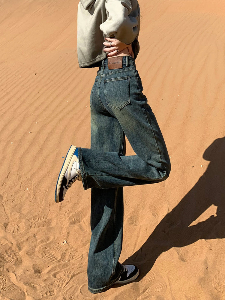 Cement gray fleece-lined slim-fit straight leg jeans for women, new style, high-waisted, slimming, wide-leg pants for petite women.