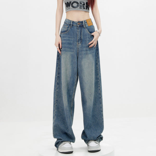 American retro blue straight-leg wide-leg jeans for women, casual and versatile, light-colored, floor-length trousers.