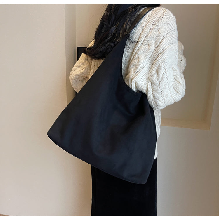 Retro-style frosted large women's bag, new summer style, large capacity shoulder bag, high-quality commuter tote bag