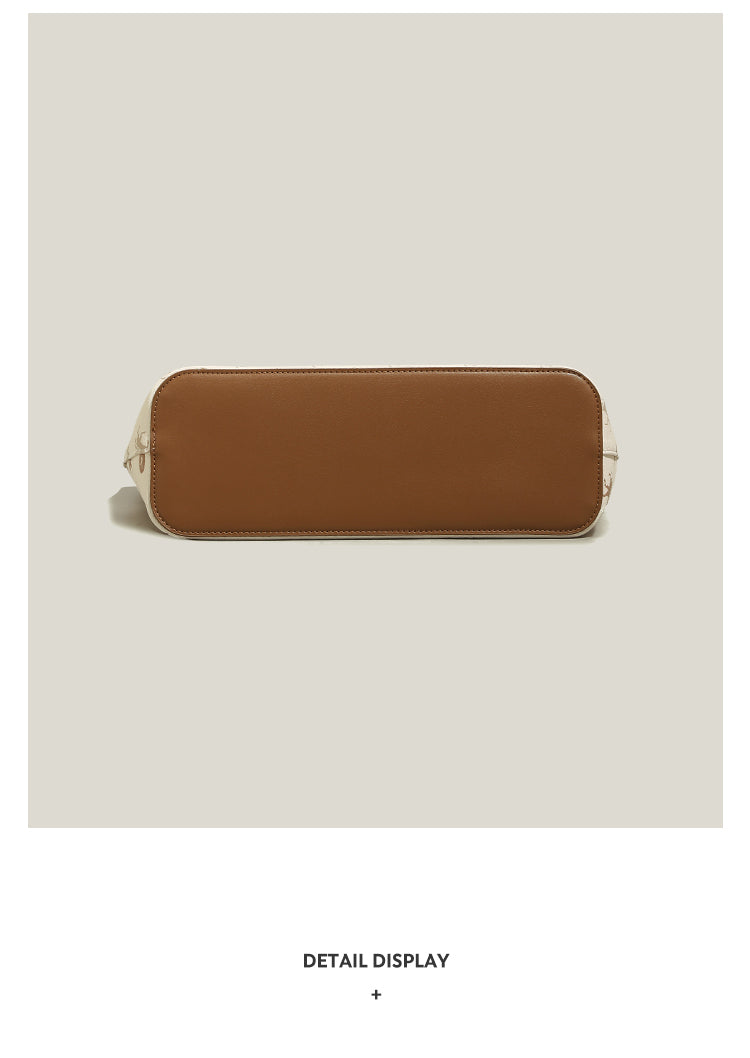 New niche handbag with large capacity for commuting to class, shoulder bag, or underarm bag.