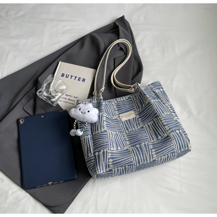 Stylish and spacious new women's shoulder bag, versatile and suitable for commuting or work, tote bag. Perfect as a birthday gift or other present.