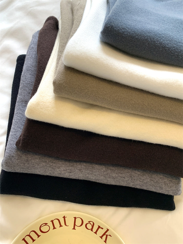Soft and fluffy cashmere-feel high-neck knitted base layer sweater for women in spring, autumn and winter, with fleece lining, solid color, pullover sweater.
