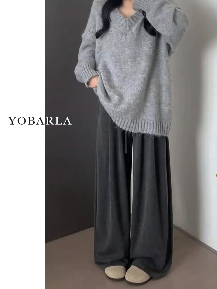 Women's casual winter fleece-lined straight leg pants, plus size, loose fit, drape, flattering for pear-shaped figures.