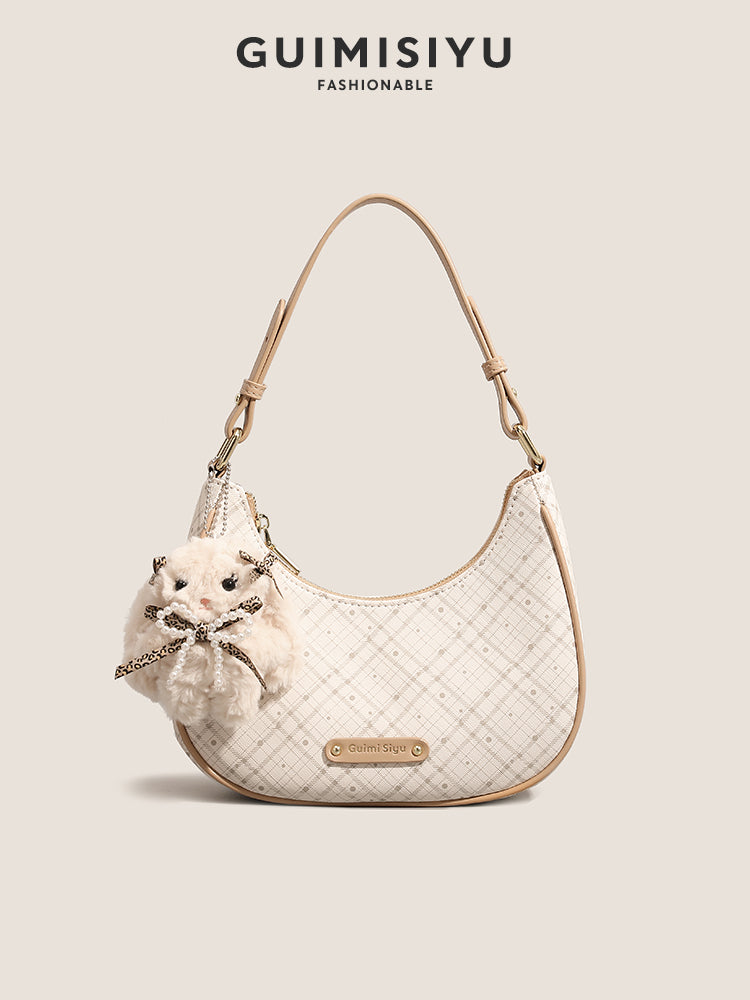 New Crescent Moon Bag, a stylish women's birthday gift, commuter shoulder bag, high-end design, perfect for mom or wife.