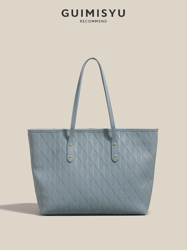 New large-capacity tote bag/shoulder bag with a sophisticated design, perfect for everyday commuting.