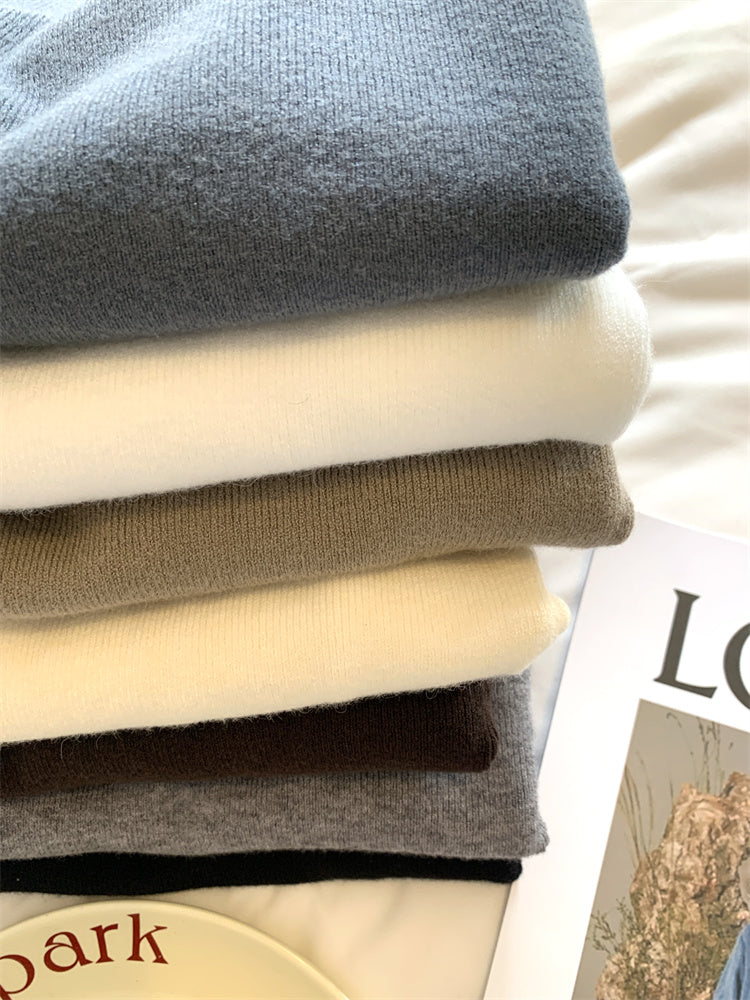 Soft and fluffy cashmere-feel high-neck knitted base layer sweater for women in spring, autumn and winter, with fleece lining, solid color, pullover sweater.