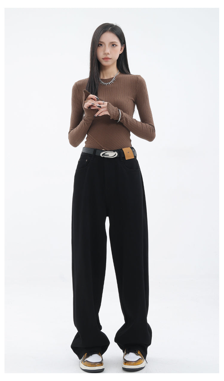 American retro blue straight-leg wide-leg jeans for women, casual and versatile, light-colored, floor-length trousers.