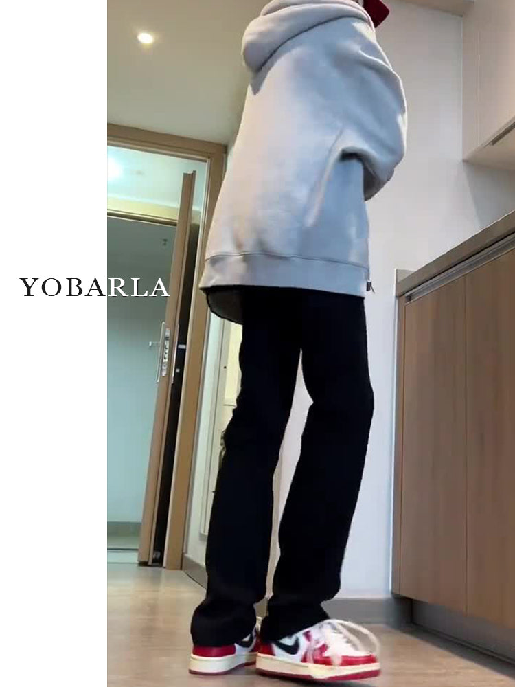 Women's black fleece-lined jeans for autumn and winter, plus size, high-waisted, stretchy, slim-fit straight leg, flattering for pear-shaped figures.