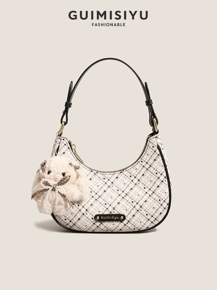 New Crescent Moon Bag, a stylish women's birthday gift, commuter shoulder bag, high-end design, perfect for mom or wife.