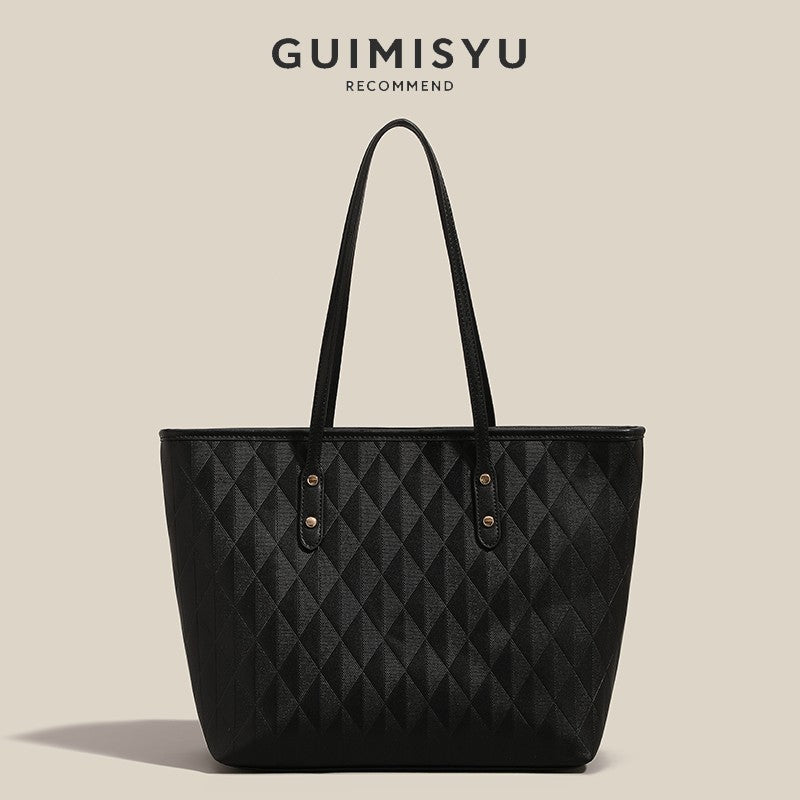 New large-capacity tote bag/shoulder bag with a sophisticated design, perfect for everyday commuting.