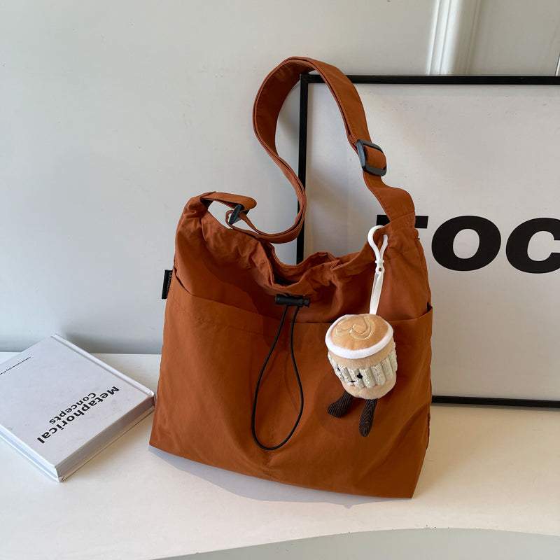 New casual women's fashion cloth bag, shoulder bag, large capacity tote bag, suitable for commuting or going to class.