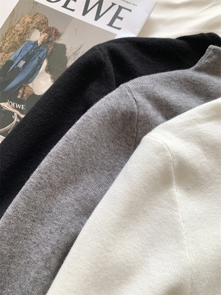 Soft and fluffy cashmere-feel high-neck knitted base layer sweater for women in spring, autumn and winter, with fleece lining, solid color, pullover sweater.