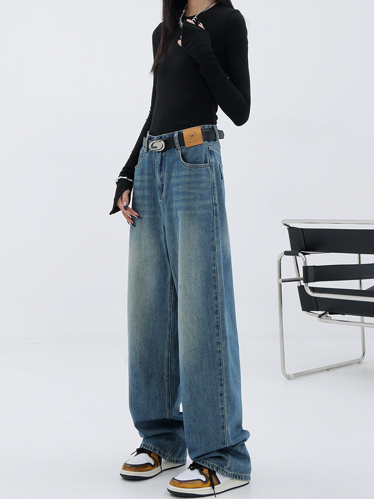 American retro blue straight-leg wide-leg jeans for women, casual and versatile, light-colored, floor-length trousers.