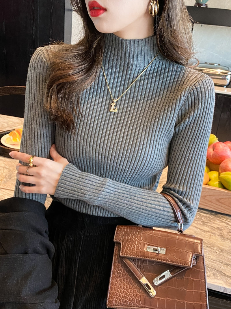Women's high-neck sweater, new autumn and winter style, mid-neck base layer, high-end slim-fit knit top.
