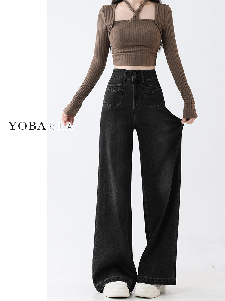 Women's black straight-leg jeans, plus size, loose fit, flattering for pear-shaped figures, perfect for autumn and winter.