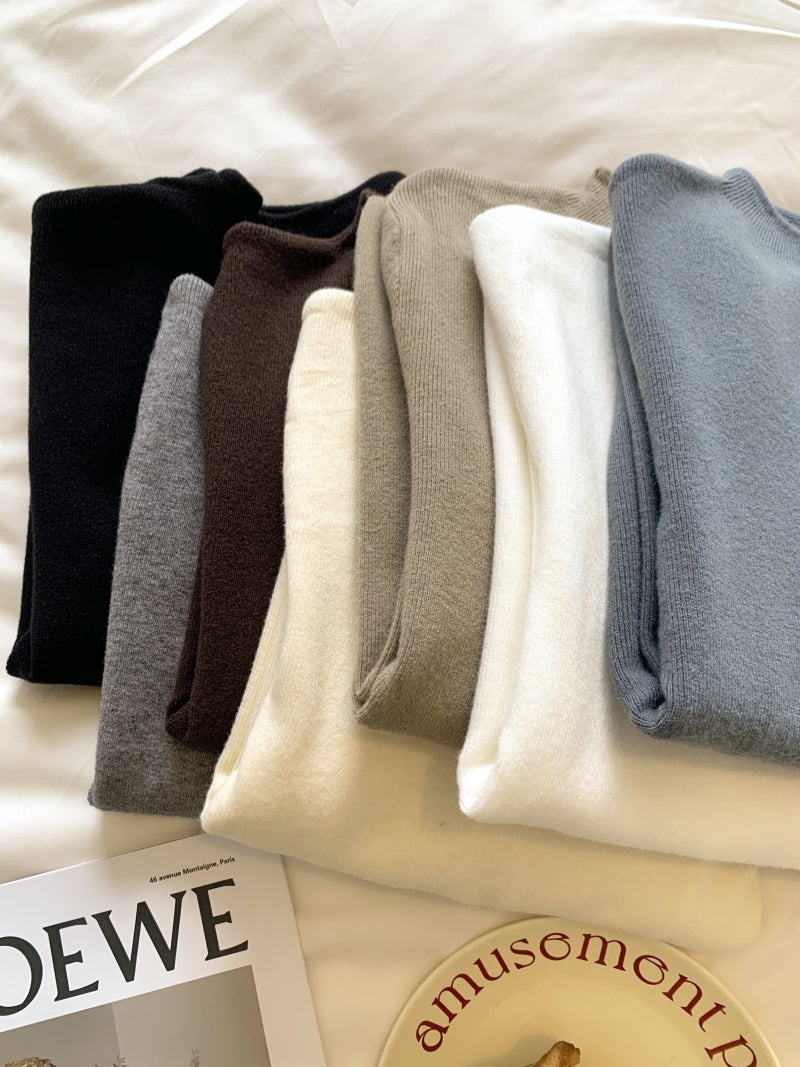 Soft and fluffy cashmere-feel high-neck knitted base layer sweater for women in spring, autumn and winter, with fleece lining, solid color, pullover sweater.