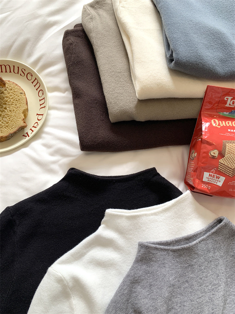 Soft and fluffy cashmere-feel high-neck knitted base layer sweater for women in spring, autumn and winter, with fleece lining, solid color, pullover sweater.