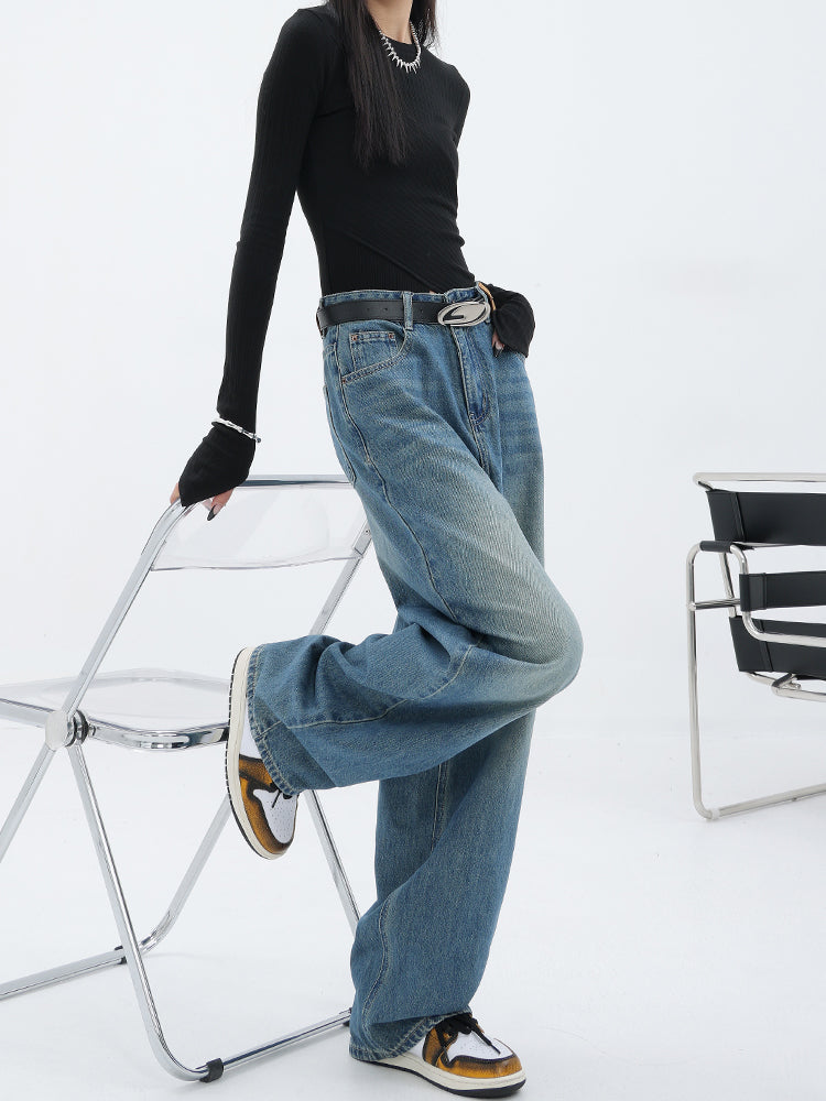 American retro blue straight-leg wide-leg jeans for women, casual and versatile, light-colored, floor-length trousers.