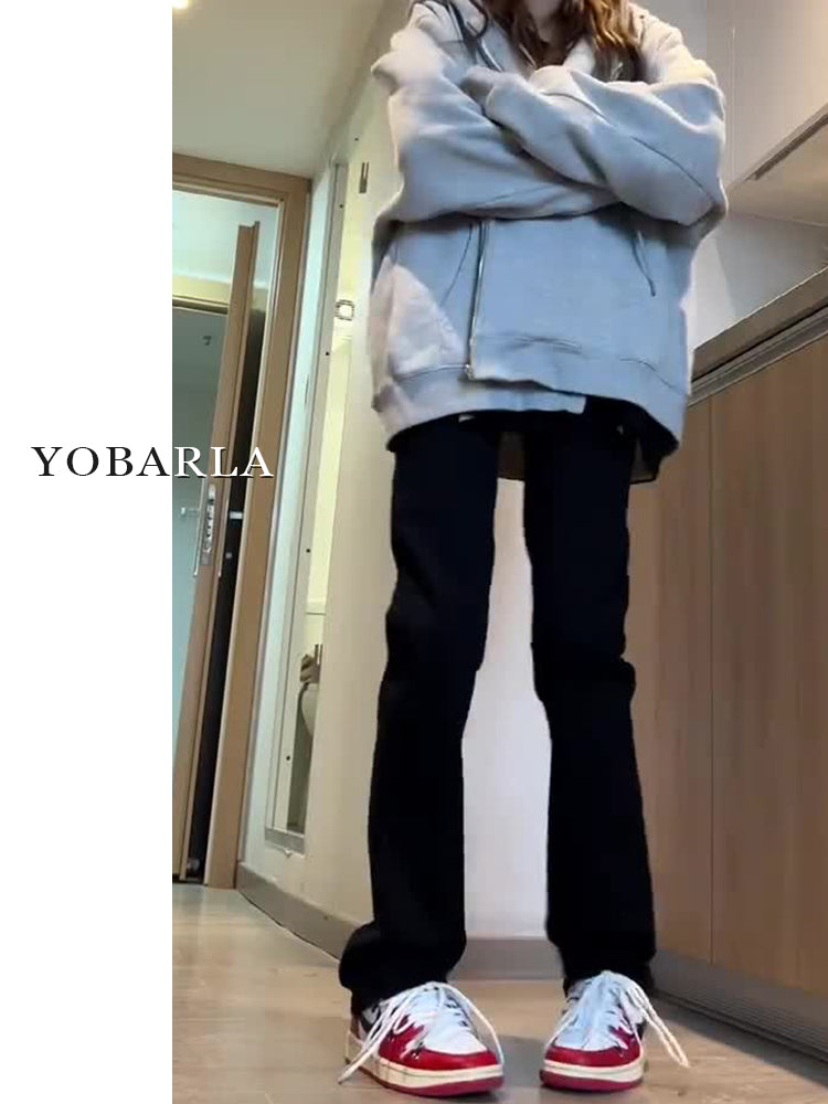 Women's black fleece-lined jeans for autumn and winter, plus size, high-waisted, stretchy, slim-fit straight leg, flattering for pear-shaped figures.